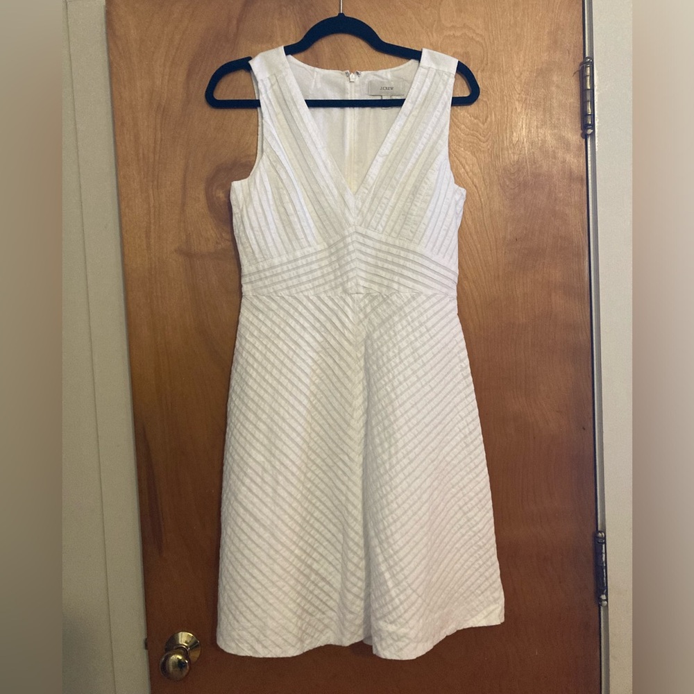 Women’s J Crew White Sleeveless V Neck Summer Dress, Size 2.